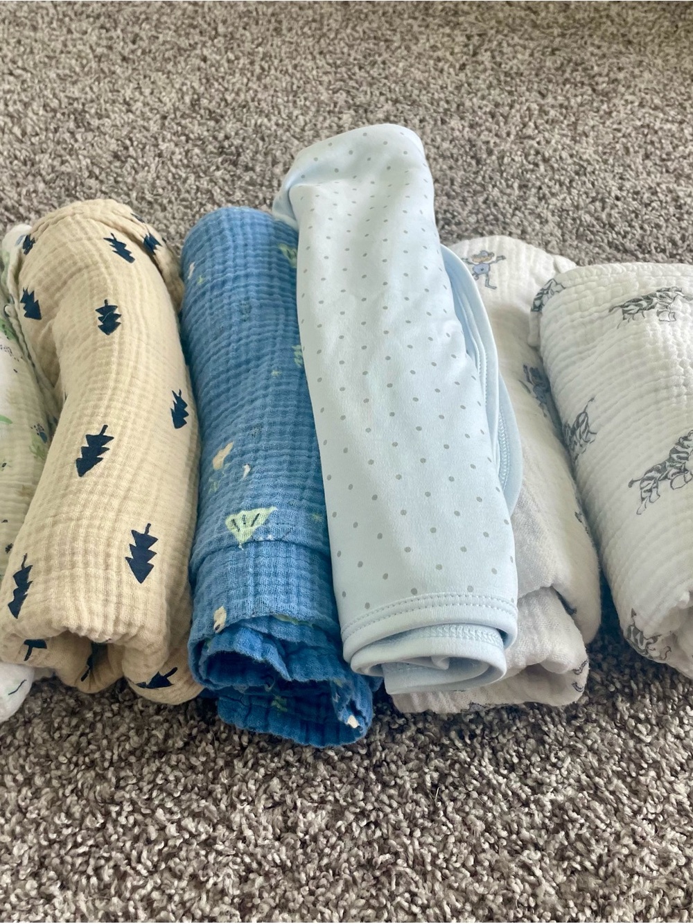 Premium baby blanket/swaddle lot (set of 6)